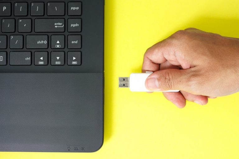 طريقة إزالة فيروس أتورن من الحاسوب نهائياً