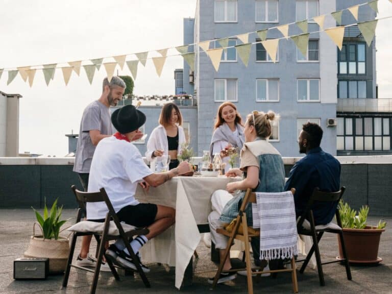 وجبة بمساعدة العلم