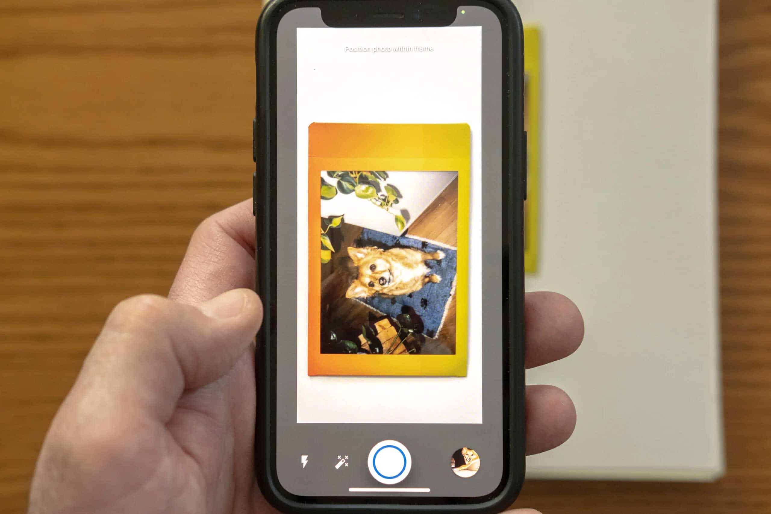 الخطوة الأولى: تحميل تطبيق ماسح الصور وفتحه