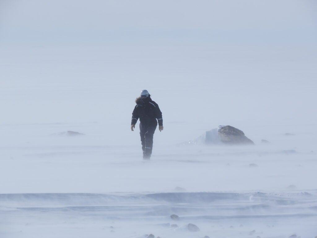 العثور على النيازك في القطب الجنوبي