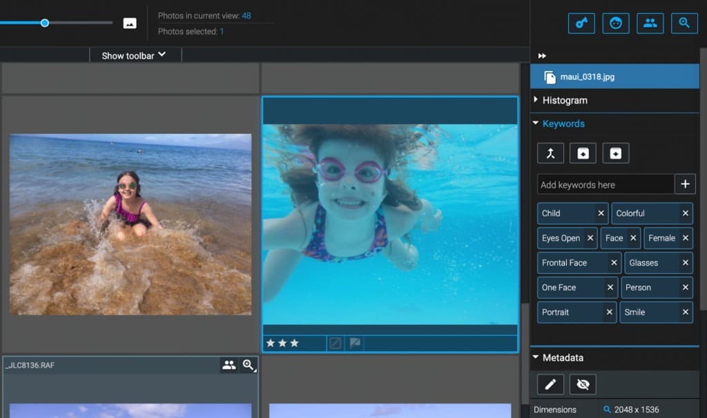 إنشاء الكلمات المفتاحية باستخدام تطبيق «إكساير فوتو»