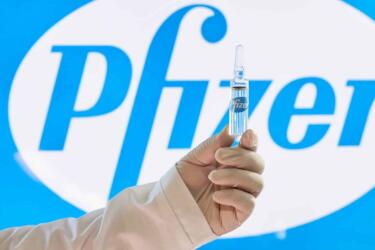 لقاحات فايزر للأطفال