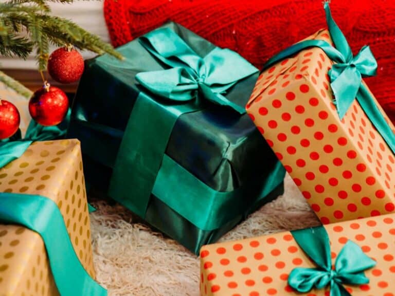 هدايا الأعياد