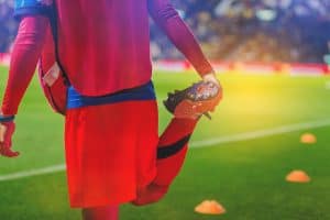 ما أسباب تمزق العضلات المأبضية عند لاعبي كرة القدم وكيف يمكن الوقاية منه؟