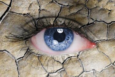 إليك أبرز أسباب جفاف العين وطرق معالجته