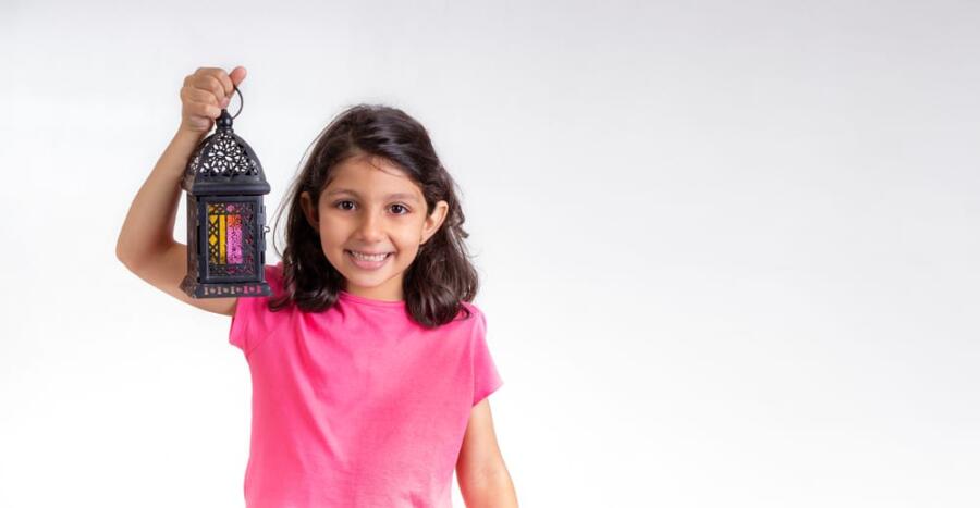 متى يؤثر صيام الأطفال في رمضان على نموهم؟ وكيف تتجنب ذلك؟