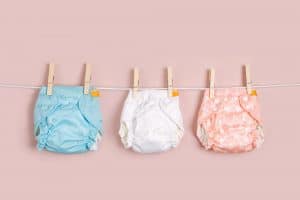 ما الأضرار التي قد تسببها الحفاضات مجهولة المصدر على الأطفال؟