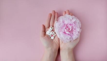 الربيع قادمٌ بأمراضه التحسسية: كيف تأخذ أدويتك المضادة للحساسية بالطريقة الأمثل؟