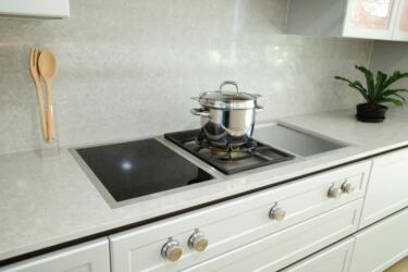 موقد الغاز المنزلي يضر بصحتك: إليك كيف تحمي نفسك