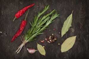 الرصاص في الأعشاب والتوابل