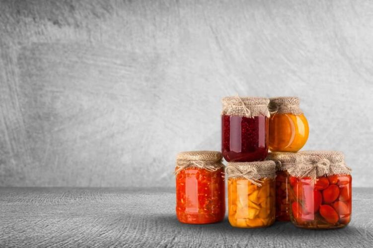 5 طرق فعالة لحفظ الأغذية لفترات طويلة بوجود تهديدات بالحرب والمجاعات