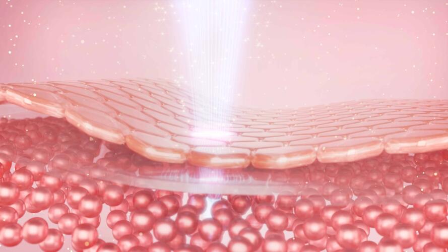 جراحة إعادة بناء الثدي الطبيعي تعيد للمرأة ما سلبه منها السرطان