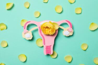 هل الإفرازات المهبلية الصفراء علامة مبكرة على حدوث الحمل؟