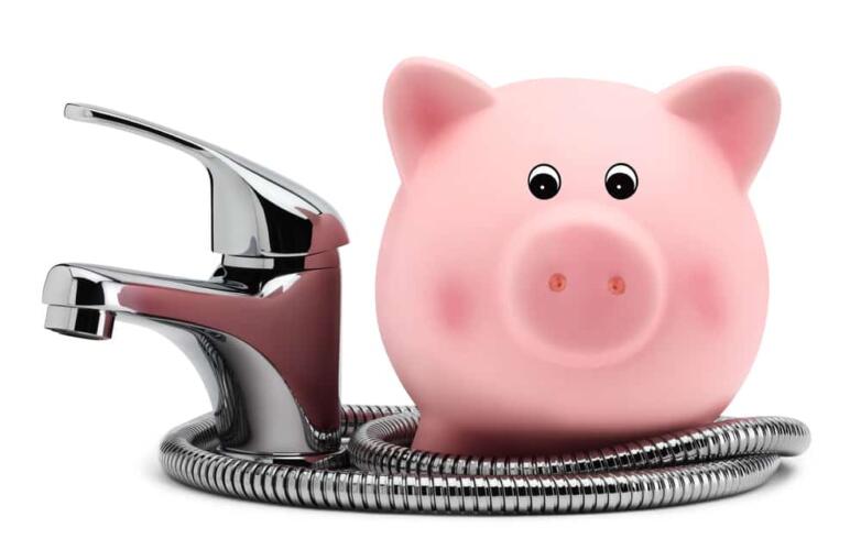 نصائح لتوفير المياه في المنزل واستخدامها بشكل مسؤول في المنطقة العربية