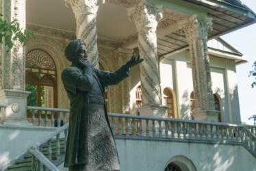 دراسة جديدة من جامعة الشارقة تسلط الضوء على أهمية مؤلفات ابن الهيثم في الفيزياء الحديثة