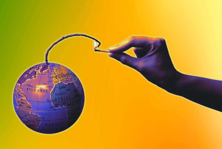 هل يمكن أن تكون الكوارث الطبيعية مفتعلة؟ ومَن المسؤول عن ضررها الهائل؟