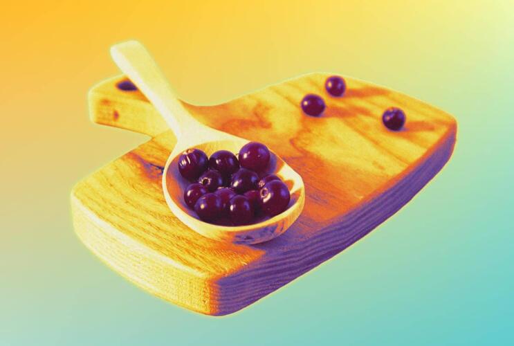 إليك أهم فوائد التوت البري للجسم وفقدان الوزن