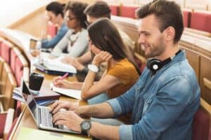 الدراسة في الجامعة