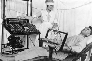 العلاج بالصدمات الكهربائية