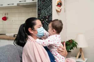 استعادة علاقتك بطفلك بعد الجائحة