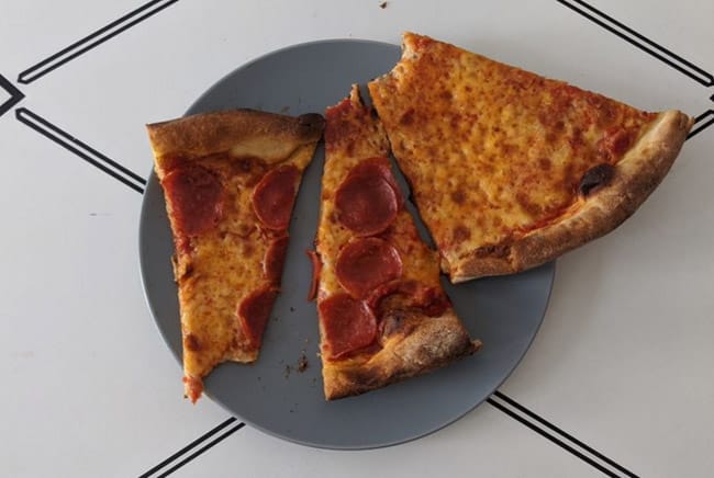 بيتزا, تسخين البيتزا, أكل البيتزا, أنواع البيتزا