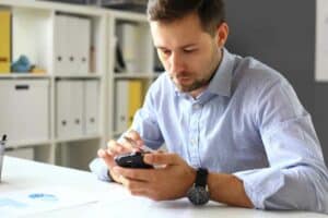 وسائل التواصل الاجتماعي