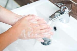 إجراءات الوقاية من كوفيد-19