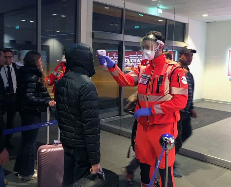 متطوعو الحماية المدنية, فحوصات صحية, إيطاليا, فيروس كورونا, إصابات