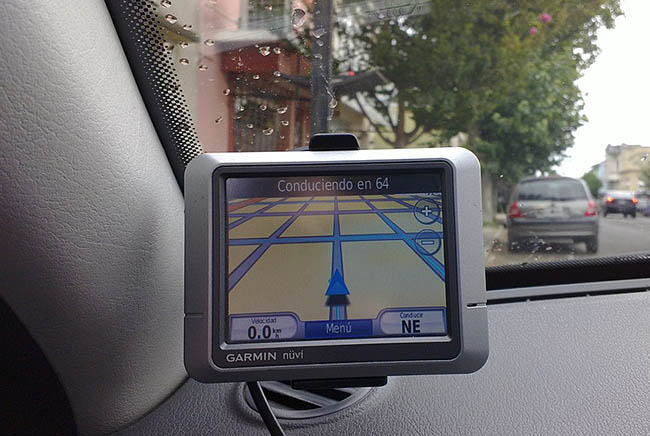 نظام جي بي إس, السيارات