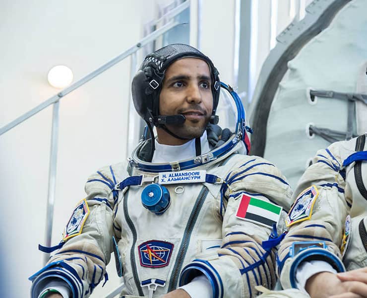هزاع المنصوري, أول رائد فضاء إماراتي