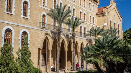 الجامعات-العربية